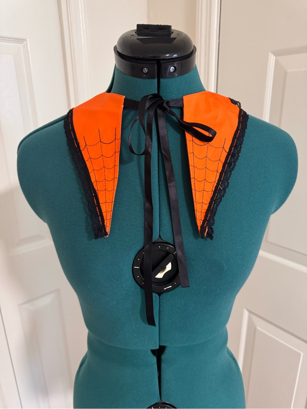 Lively Ghosts Orange Spiderweb Ribbon Collar
